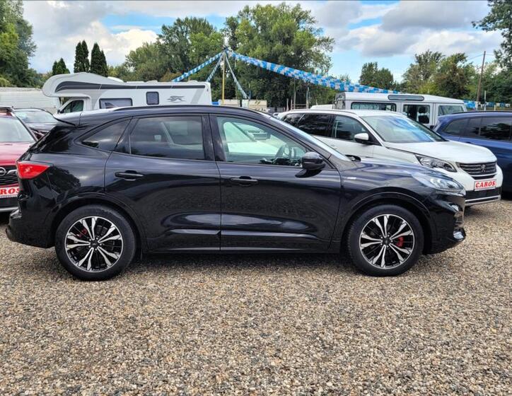 Ford Kuga 4