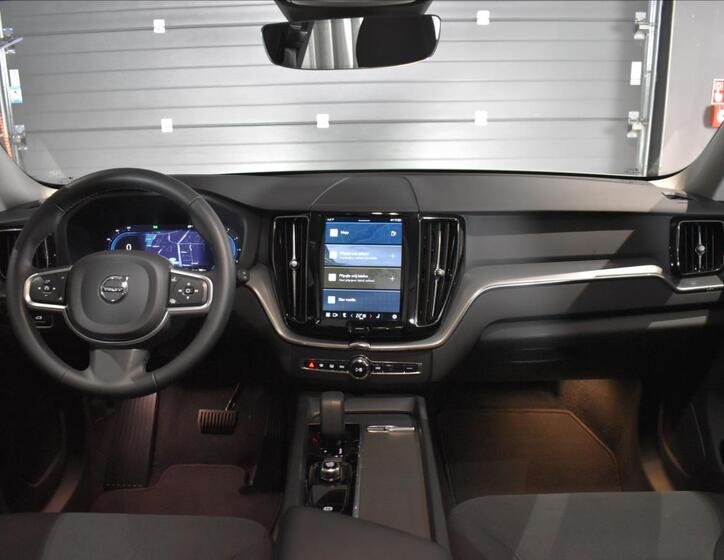 Volvo XC60 13