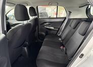 Toyota Urban Cruiser 18