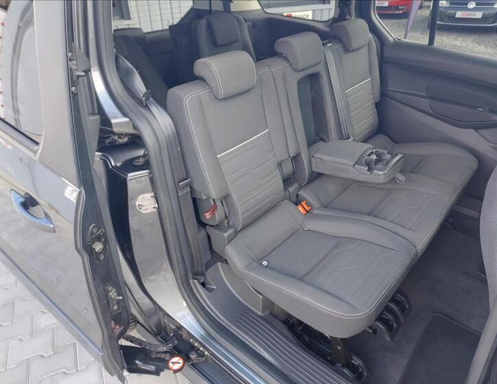 Ford Tourneo Connect 19