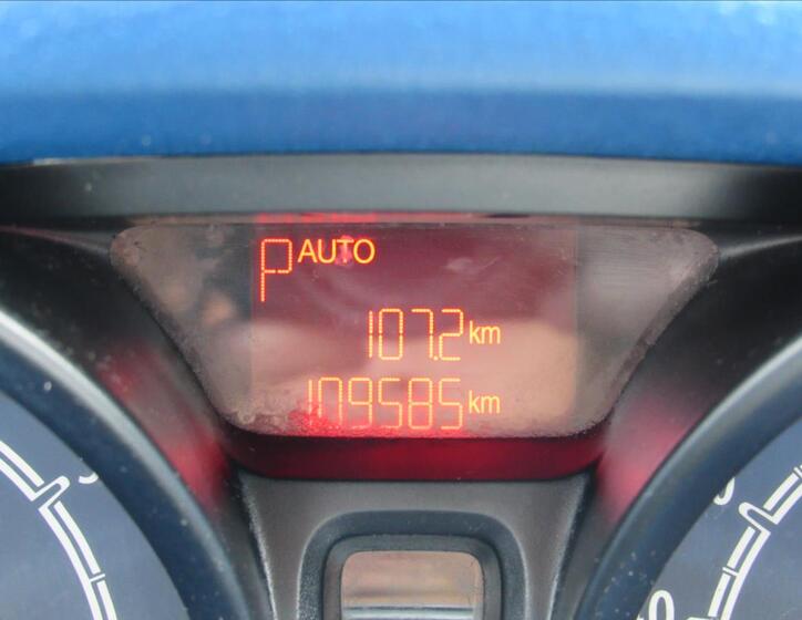 Ford Fiesta 14