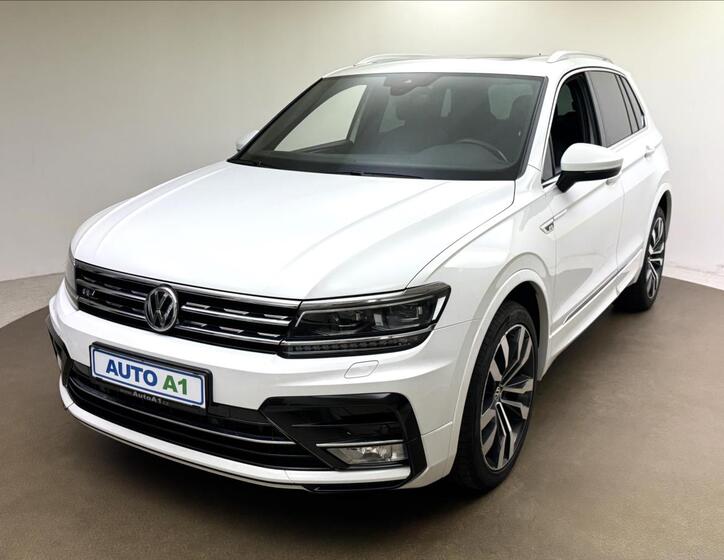 Volkswagen Tiguan 1