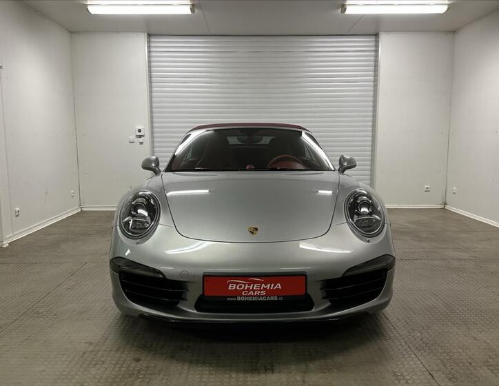 Porsche 911 2