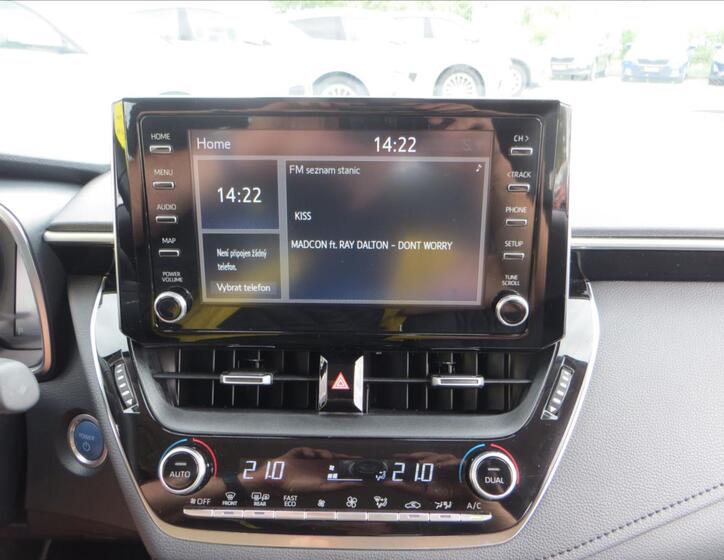 Toyota Corolla 16