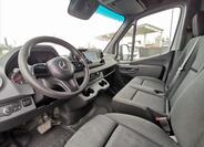 Mercedes-Benz Sprinter 6