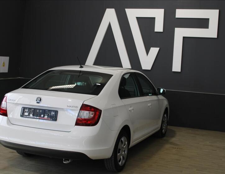 Škoda Rapid 5