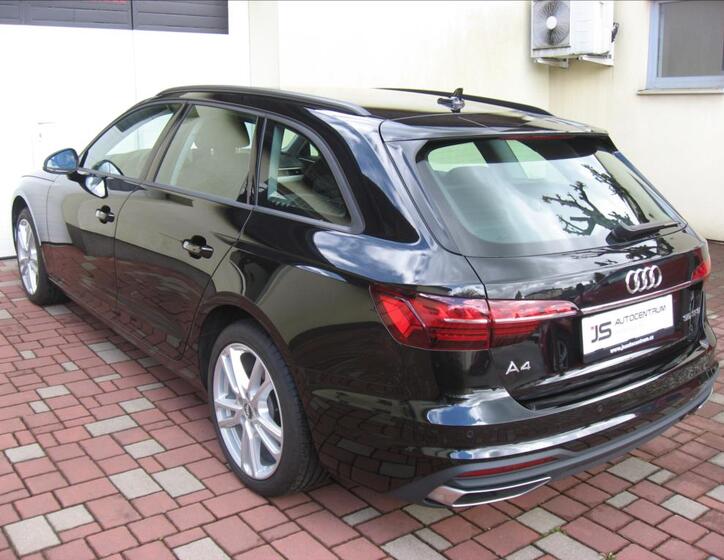 Audi A4 10