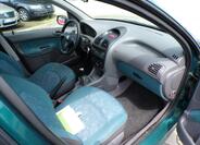Peugeot 206 21