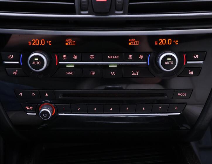 BMW X5 33