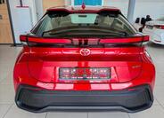 Toyota C-HR 6