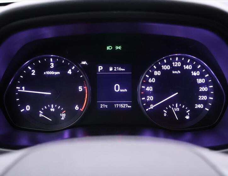 Hyundai i30 18