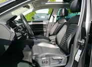 Volkswagen Passat 10