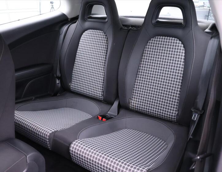 Volkswagen Scirocco 15