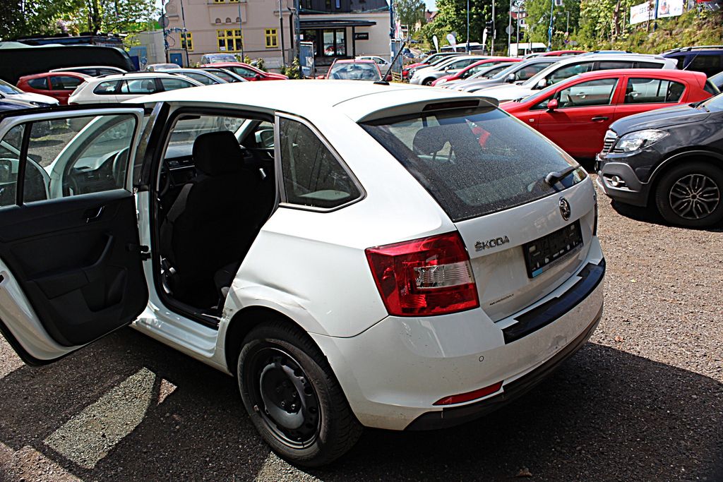 Škoda Rapid
