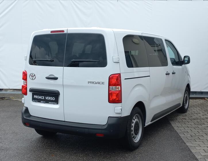 Toyota ProAce Verso 3