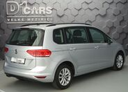 Volkswagen Touran 5