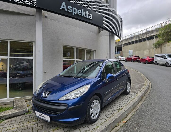 Peugeot 207 1