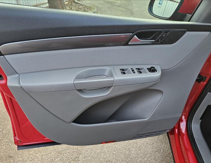 Seat Alhambra 17