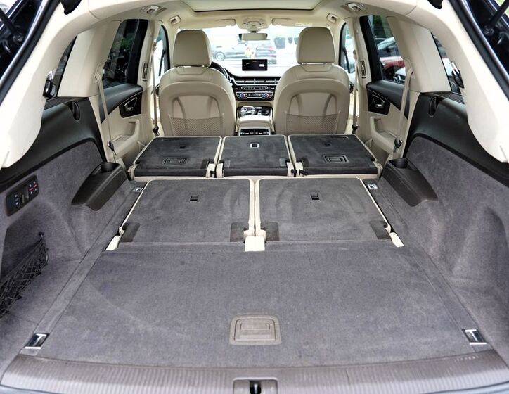Audi Q7 14