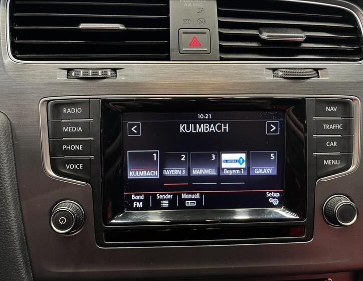 Volkswagen Golf 27