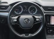 Škoda Superb 8