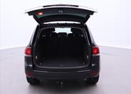 Volkswagen Touareg 9
