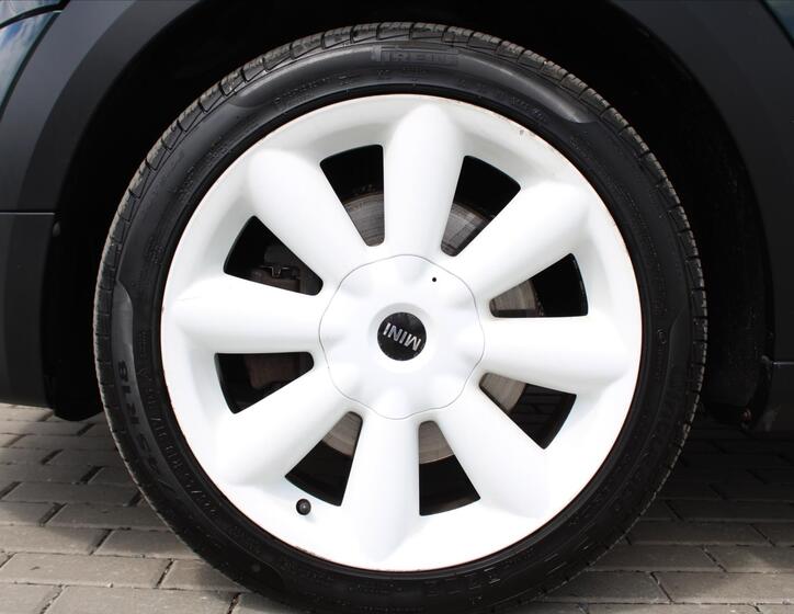 Mini Paceman 9