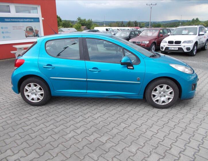 Peugeot 207 9