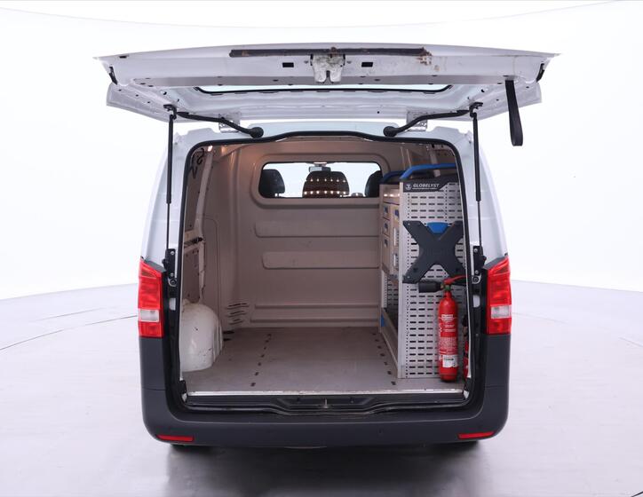 Mercedes-Benz Vito 9