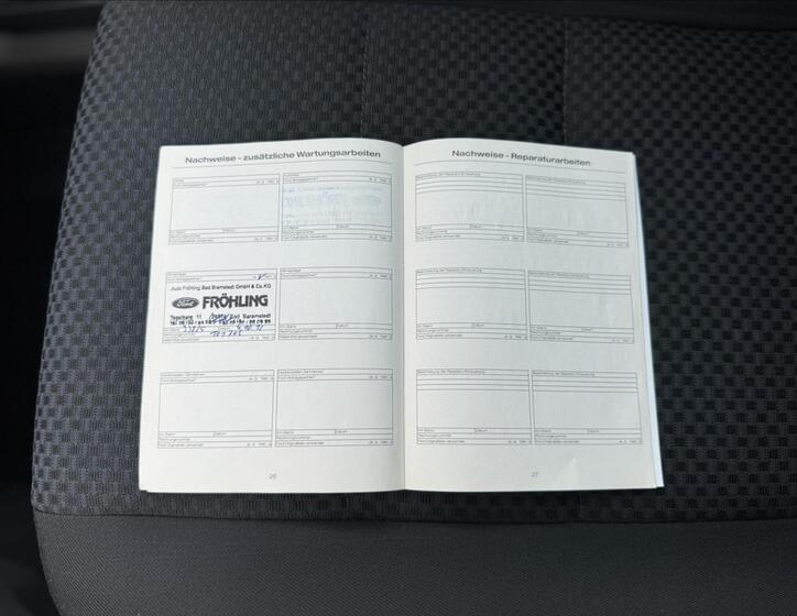 Ford C-MAX 19