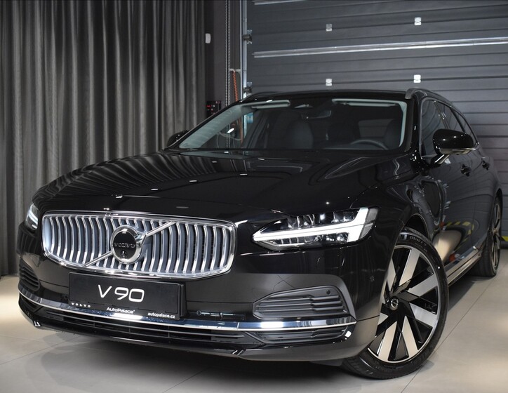 Volvo V90 1