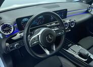 Mercedes-Benz CLA 9