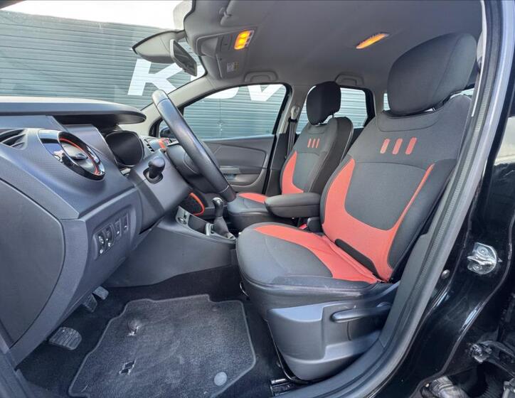 Renault Captur 13