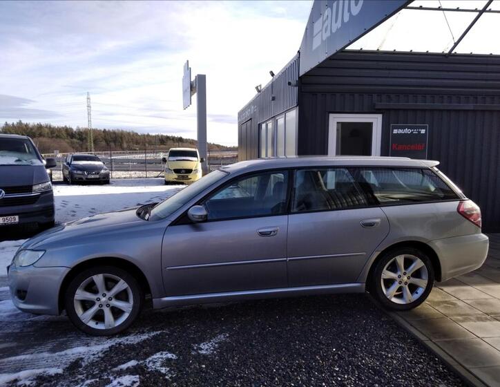 Subaru Legacy 9