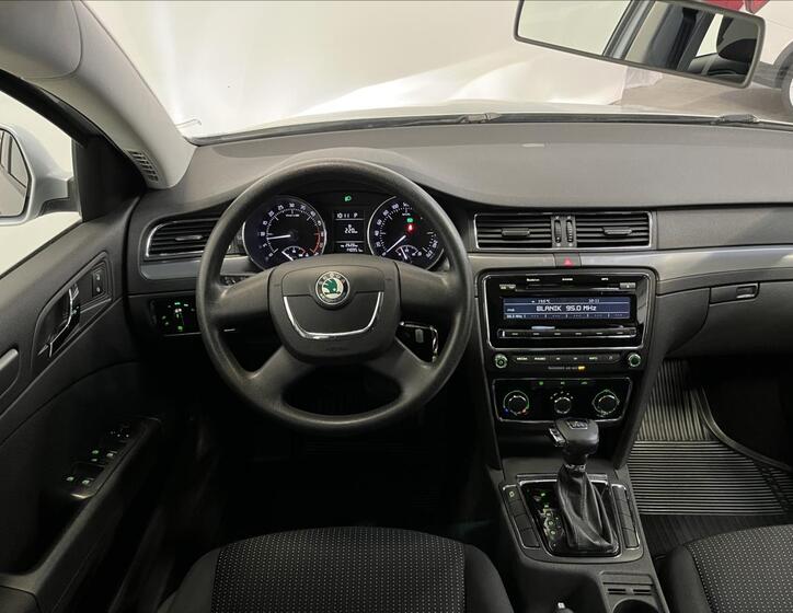 Škoda Superb 5