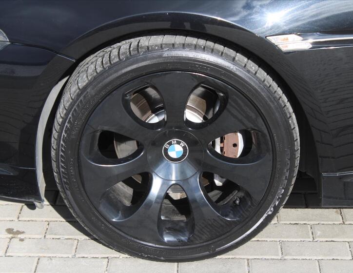 BMW Řada 6 12