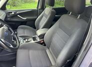 Ford Galaxy 31