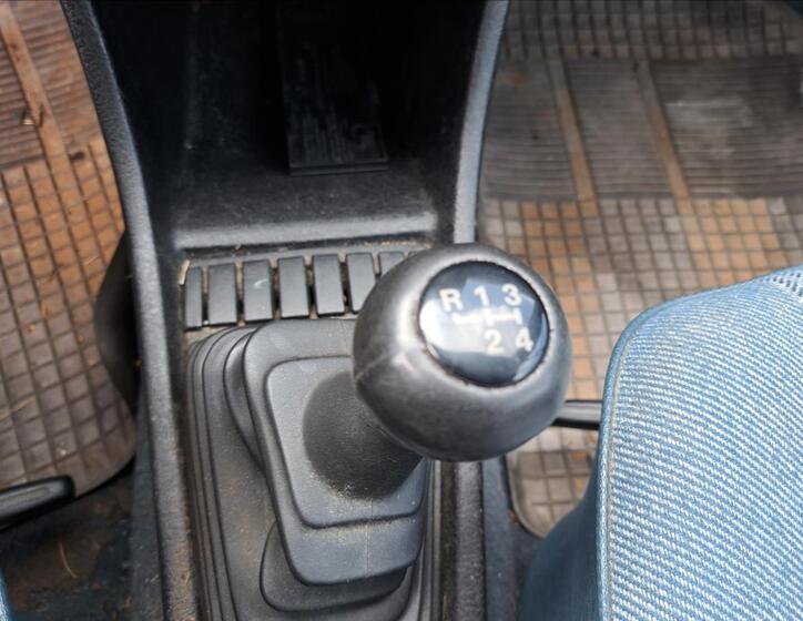 Volkswagen Golf 26