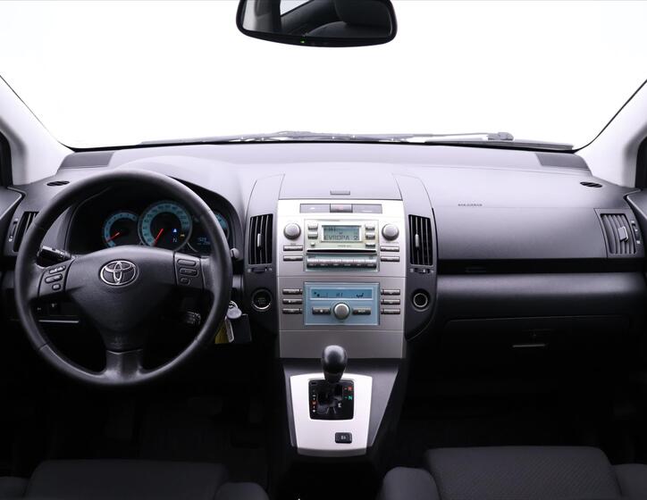 Toyota Corolla Verso 27