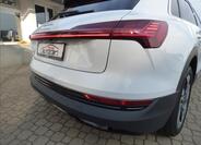Audi e-tron 68