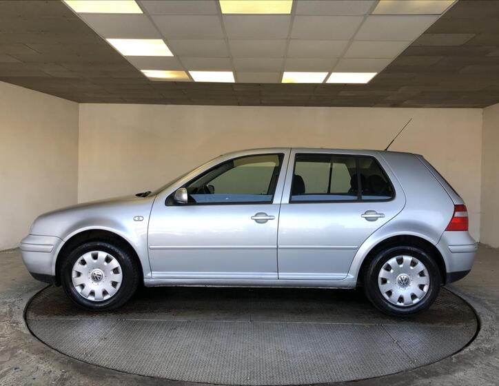 Volkswagen Golf 4