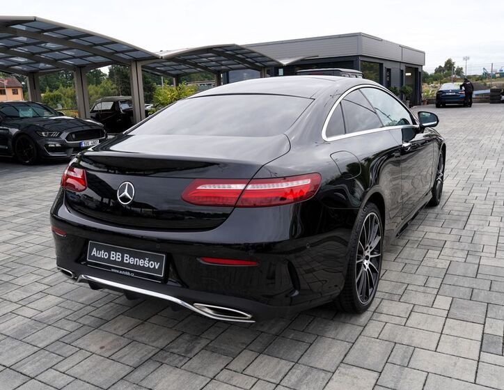 Mercedes-Benz Třídy E 6