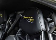 Porsche Cayman 12