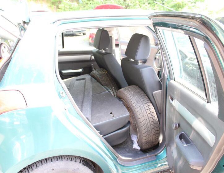 Suzuki Swift 13
