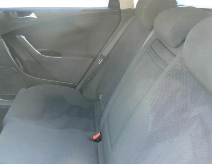 Volkswagen Passat 15
