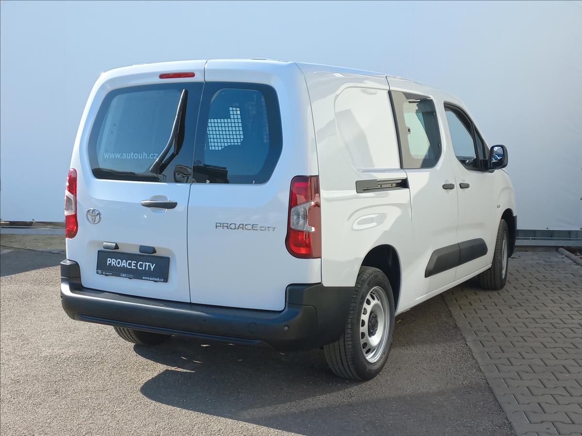 Toyota ProAce City