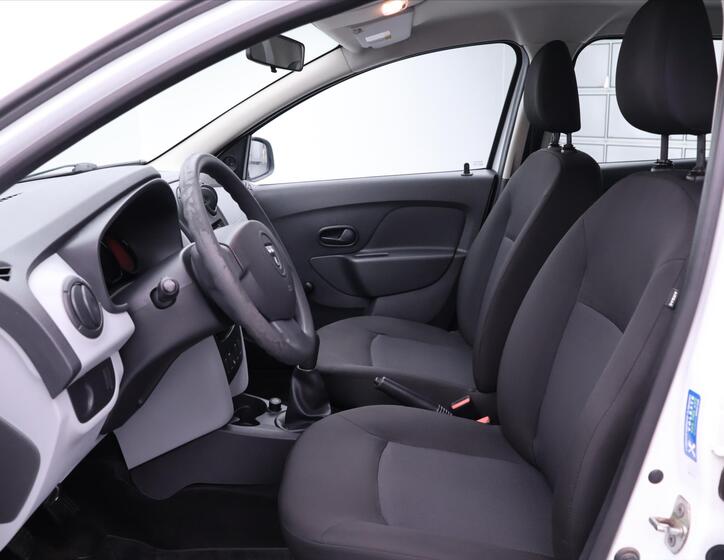 Dacia Logan 10