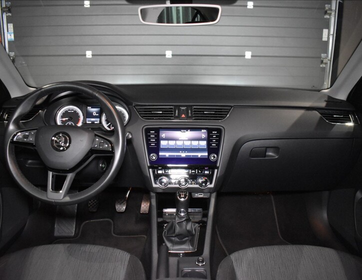 Škoda Octavia 12