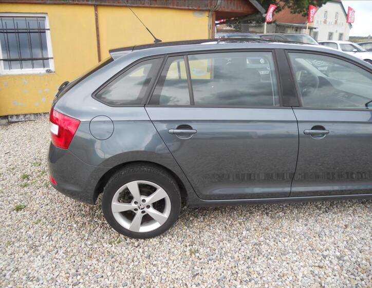 Škoda Rapid 5