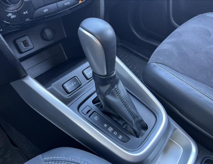 Suzuki Vitara 16